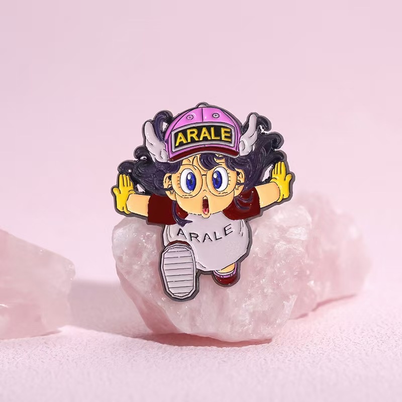 Cartoon Dr. Slump Arale Badge  - đánh giá và giá Anime Cosplay Little Girl