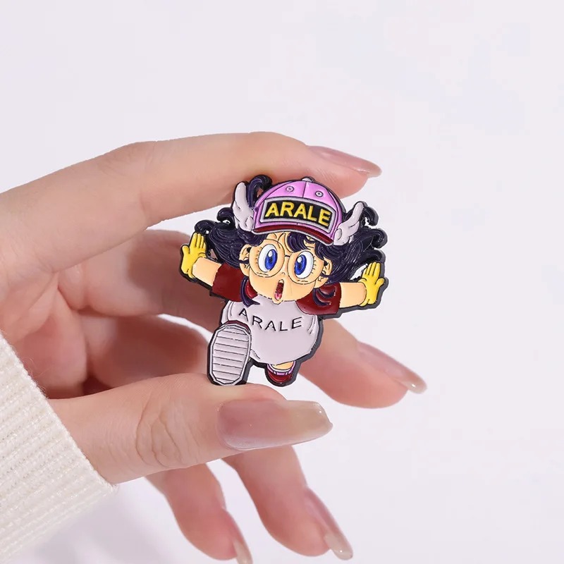 Cartoon Dr. Slump Arale Badge  - đánh giá và giá Anime Cosplay Little Girl