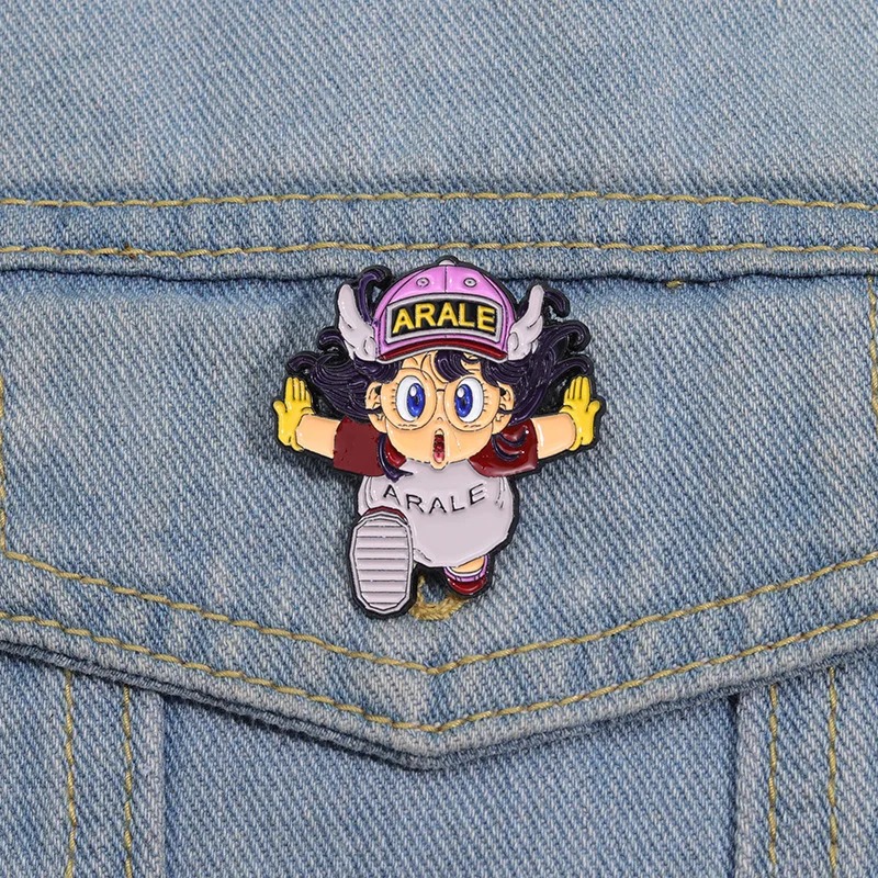 Cartoon Dr. Slump Arale Badge  - đánh giá và giá Anime Cosplay Little Girl